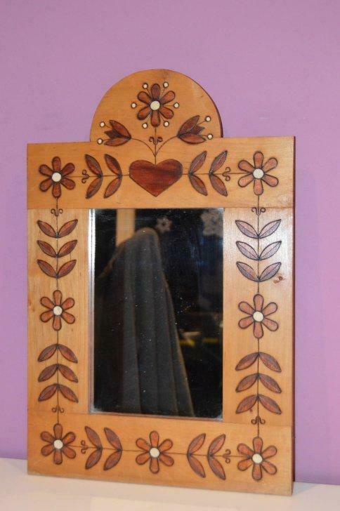 miroir en bois sculpté de fabrication artisanale, Utilisé
