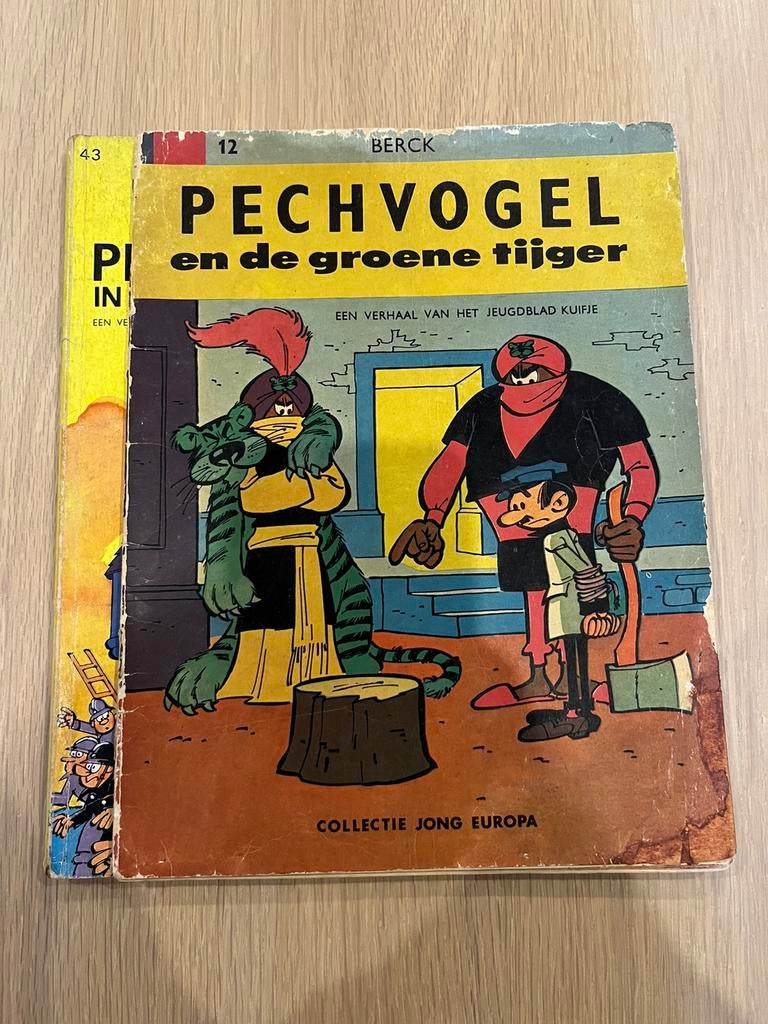 Collectie Jong Europa - Pechvogel - 12 en 43, Boeken, Stripverhalen, Meerdere stripboeken, Ophalen of Verzenden, Gelezen