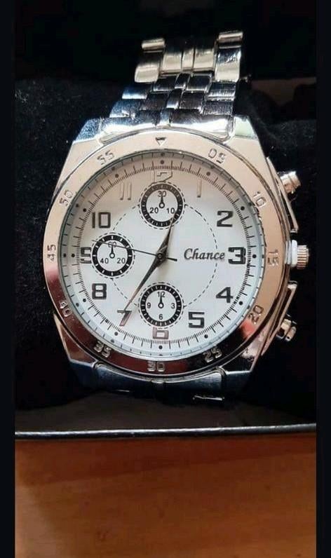2 stuks horloges Chance,nooit gebruikt, Ophalen of Verzenden, Zo goed als nieuw