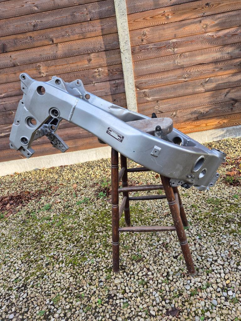 Kawasaki ZZR 1200 Frame, Motoren, Ophalen of Verzenden, Gebruikt