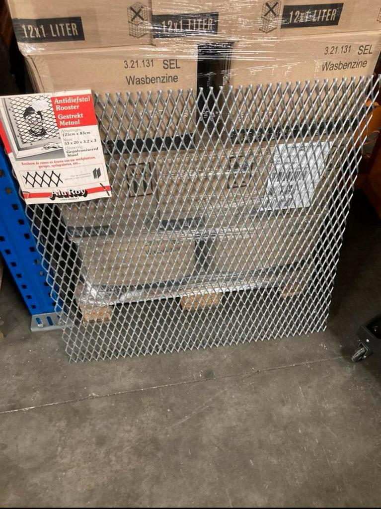 Geperforeerde platen aluminium rvs staal strekmetaal messing, Enlèvement, Comme neuf