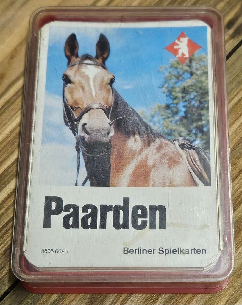 Paarden kwartetspel vintage
Dit vintage kwartets, Verzamelen, Ophalen of Verzenden