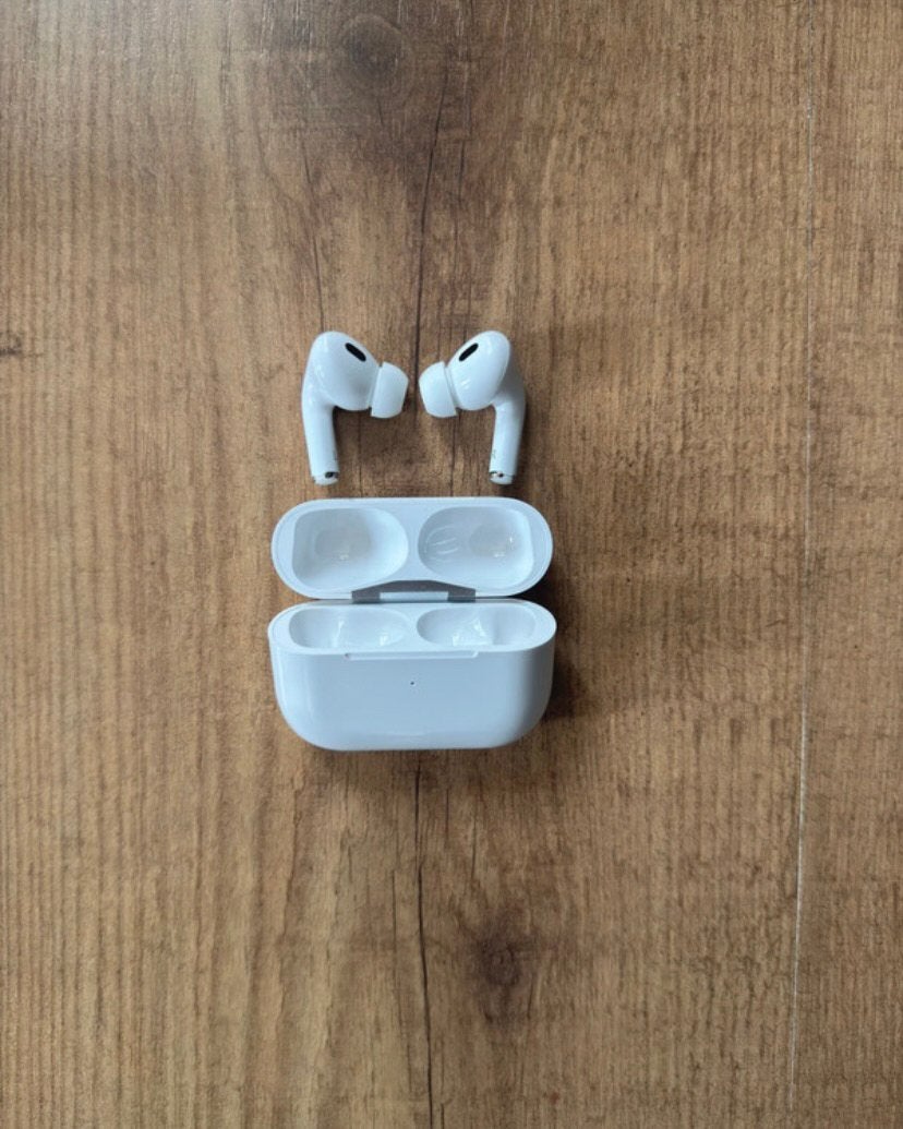 Airpods Pro 2de generatie, Zo goed als nieuw, Apple, In oorschelp (earbud), Wit