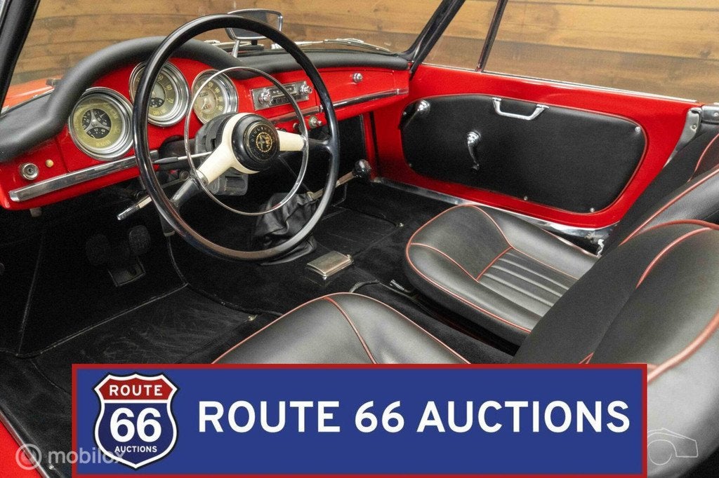 Alfa Romeo Giulietta Spider | 1961 | Route 66 Auctions, Zwart, Bedrijf, Handgeschakeld, Overige carrosserie