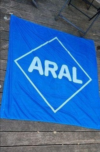 Drapeau Aral no plaque émaillée no Shell