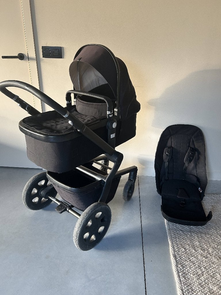 Joolz Day3 buggy - compleet reiswieg, zitje en accesoires, Kinderen en Baby's, Buggy's, Ophalen, Gebruikt, Overige merken, Zonnekap