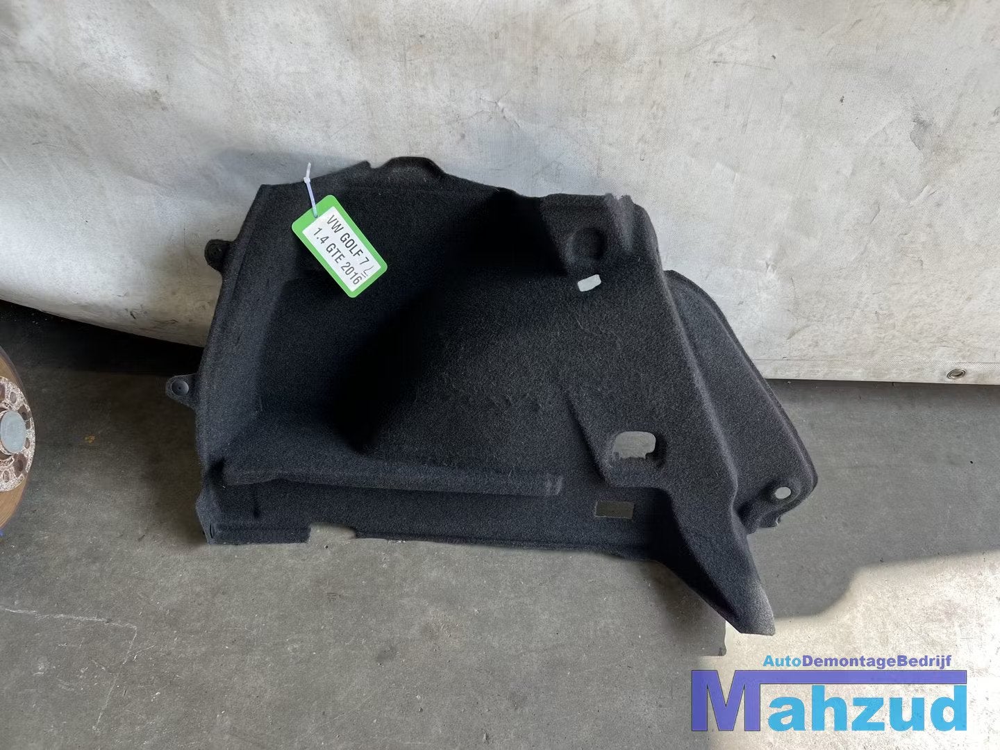 VW GOLF 7 Links kofferbak kofferklep interieur 2012-2020, Auto-onderdelen, Gebruikt, Volkswagen, Volkswagen AG, Vw@volkswagen.de