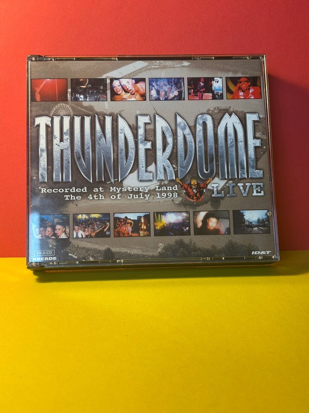 Thunderdome - live recorded at mystery land 1998 /nieuwstaat, Cd's en Dvd's, Cd's | Dance en House, Hardcore, Verzenden, Zo goed als nieuw