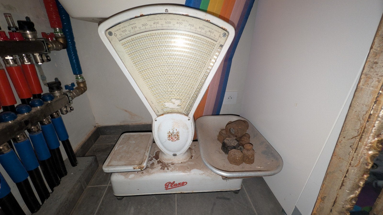 Plaxo vintage weegschaal met gewichten, Antiek en Kunst, Ophalen
