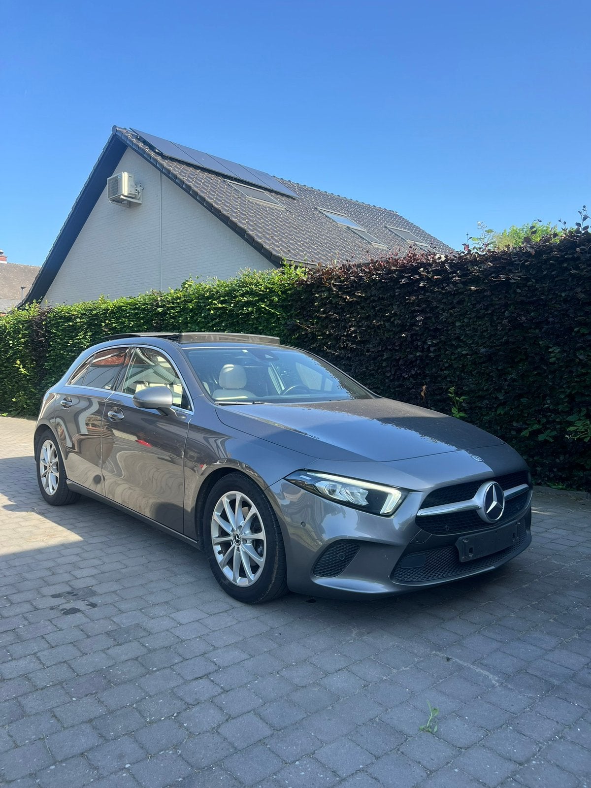 MB A180D 2019 | 130000KM | Pano Beige Carplay | Topstaat, Auto's, Automaat, Leder, 5 deurs, Particulier