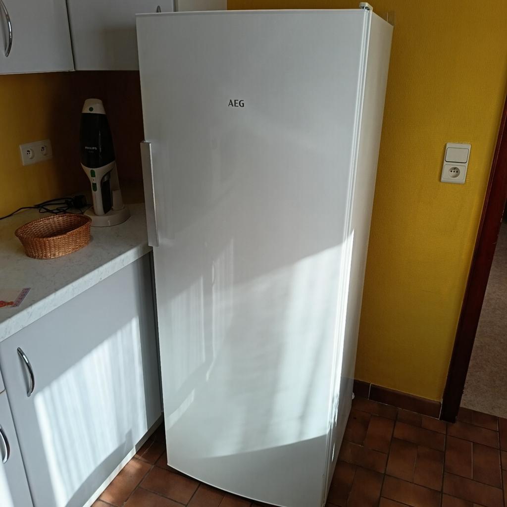 Réfrigérateur AEG grande capacité – très bon état – blanc, Electroménager, Enlèvement