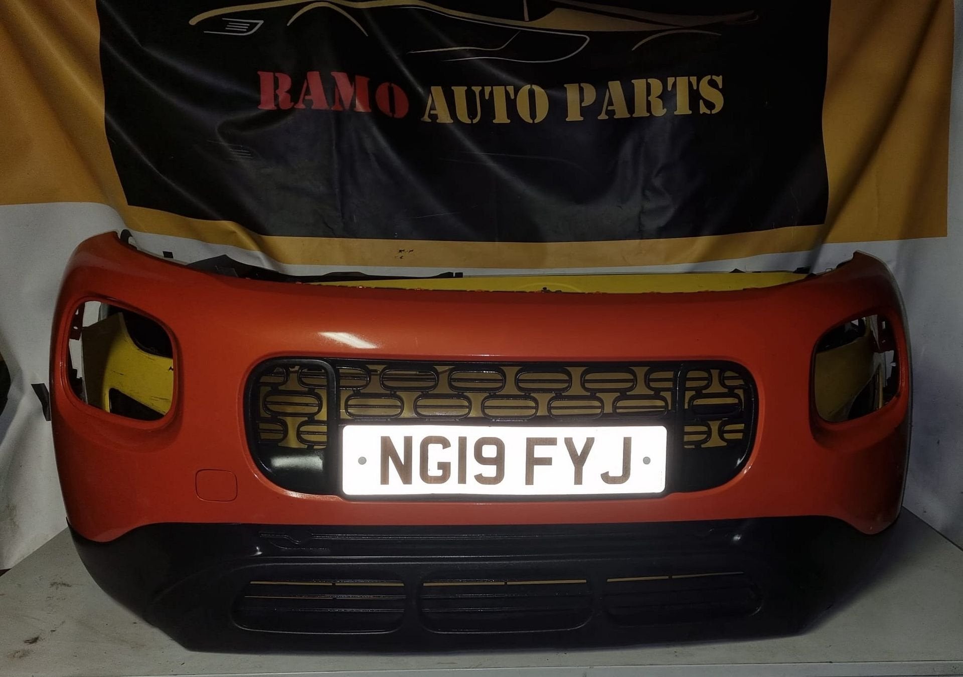 VOORBUMPER CITROEN C3 AIRCROSS ORIGINEEL, Gebruikt, Voor, -, Ophalen of Verzenden