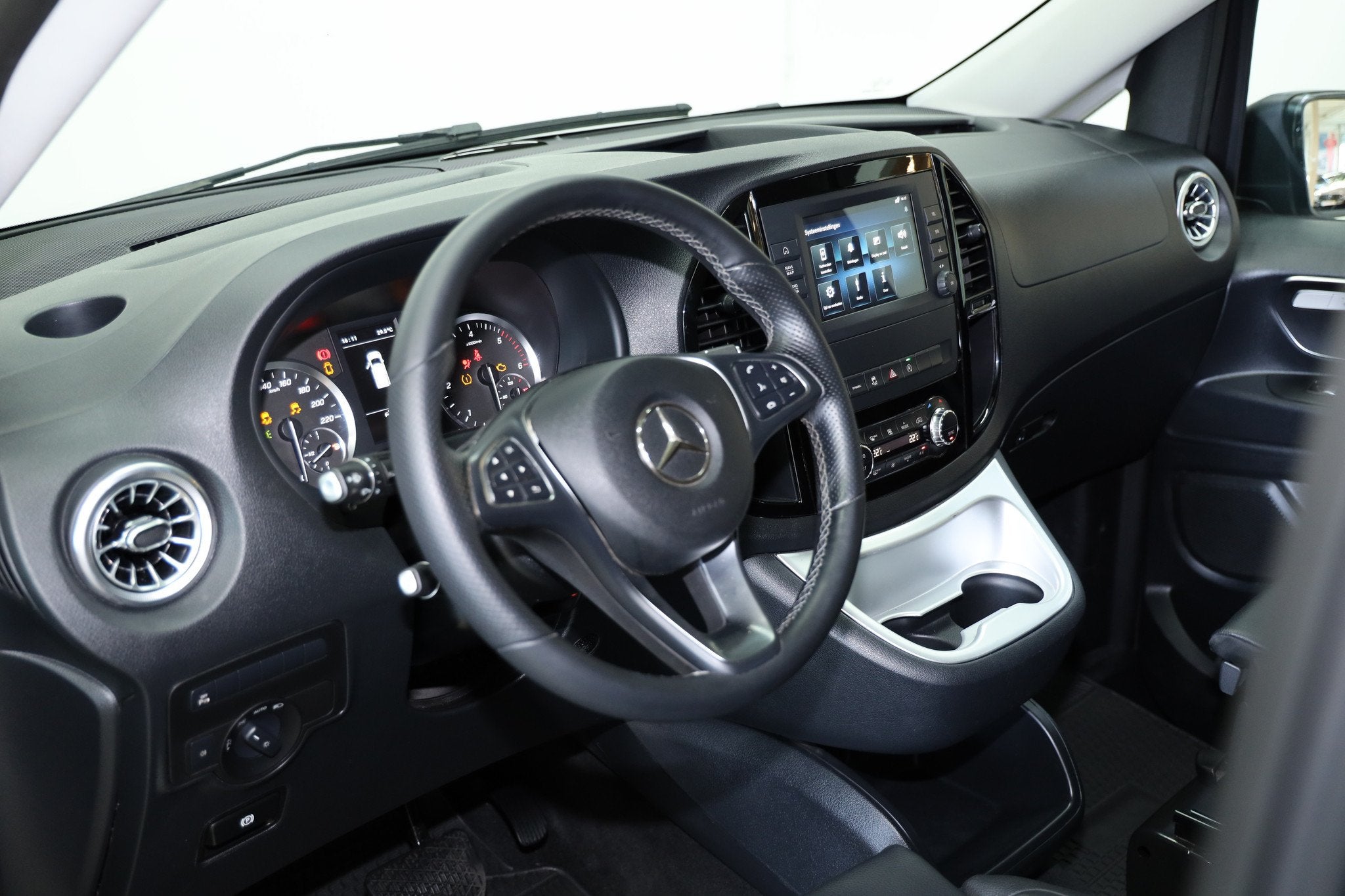 Mercedes-Benz Vito 116 CDI L2 AUTOMAAT dubbele-cabine Tourer, Automaat, Achterwielaandrijving, Gebruikt, 4 cilinders