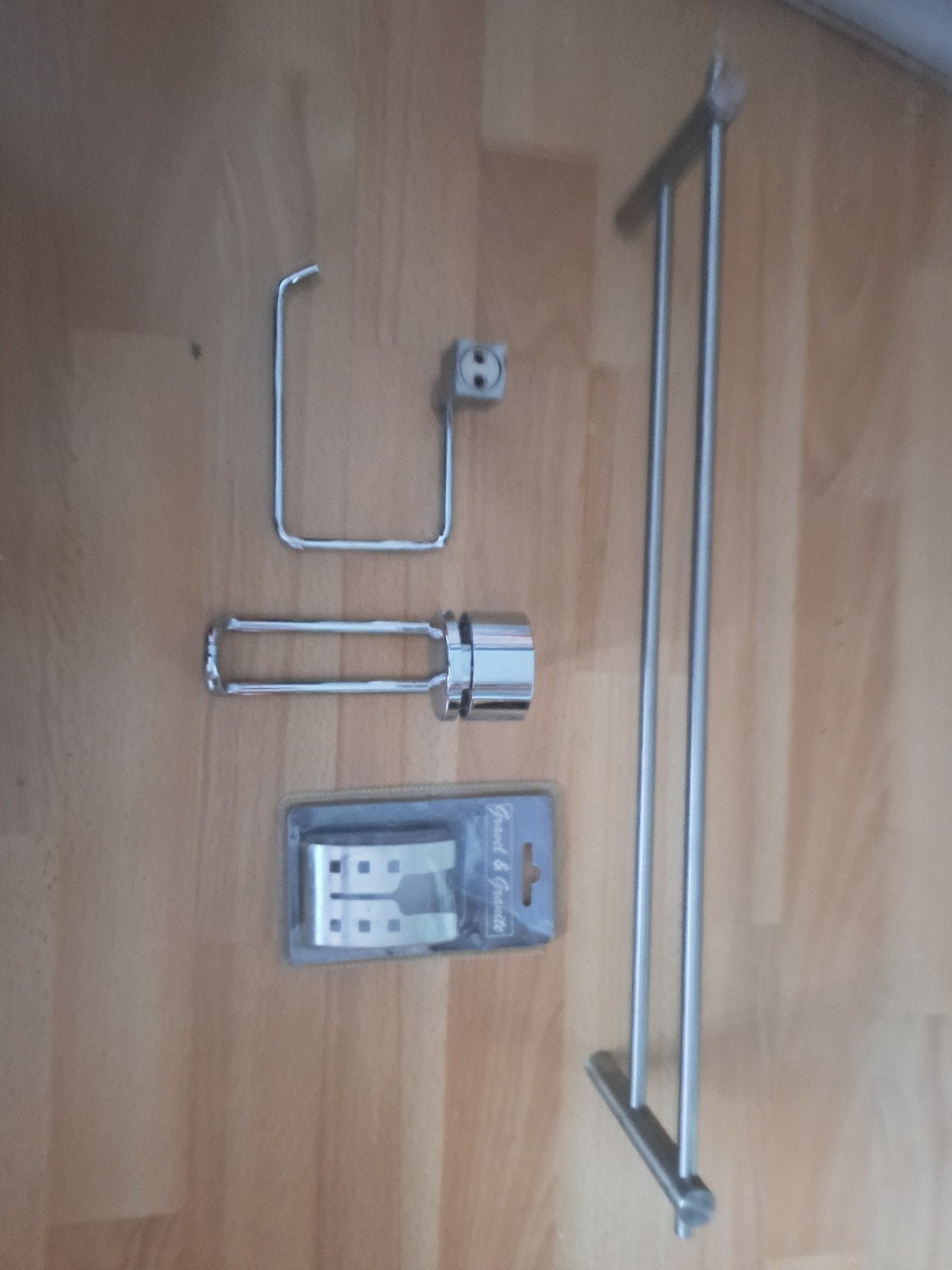 accessoires de salle de bain, serviettes, crochet, porte-rou, Enlèvement, Comme neuf, Autres couleurs, Autres types