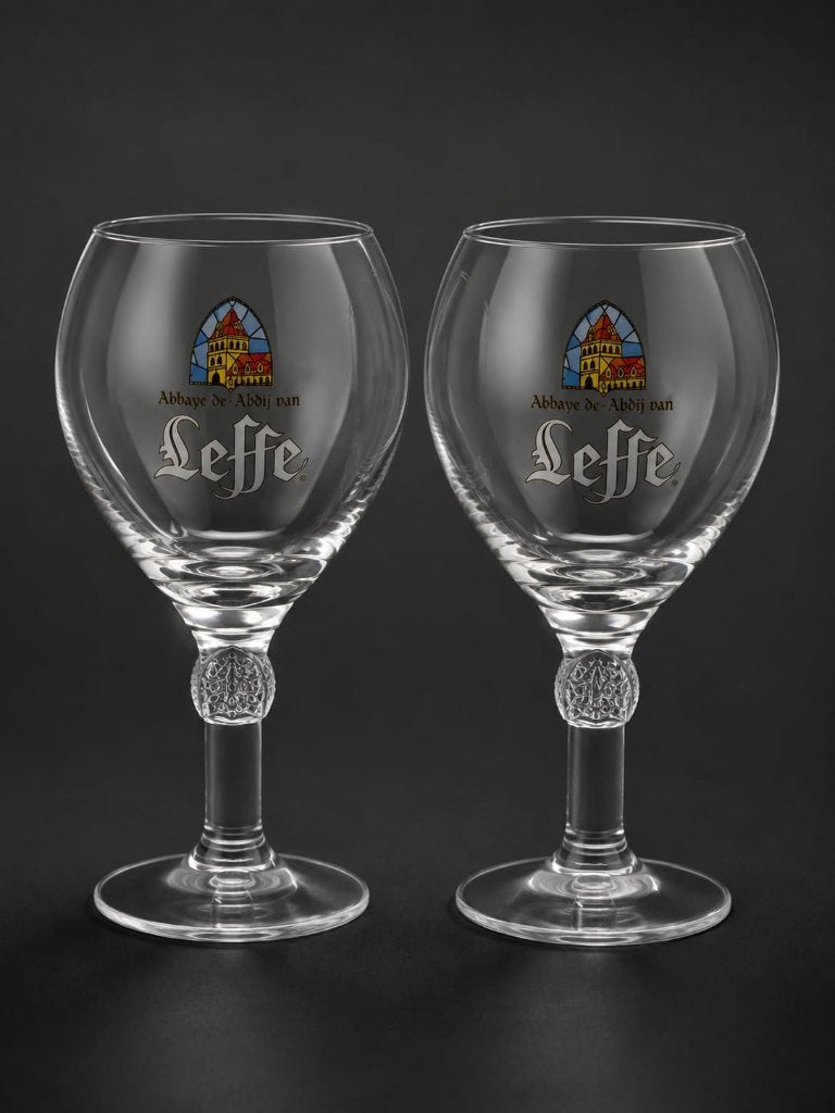 Deux verres calice officiel Leffe de 33 cl., Collections, Enlèvement, Neuf, Verre ou Verres, Leffe