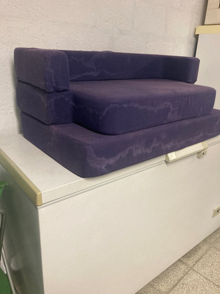 opvouwbare zetel, Maison & Meubles, Canapés | Repose-pieds & Poufs, Enlèvement, Autres matériaux, 75 à 100 cm, Autres formes