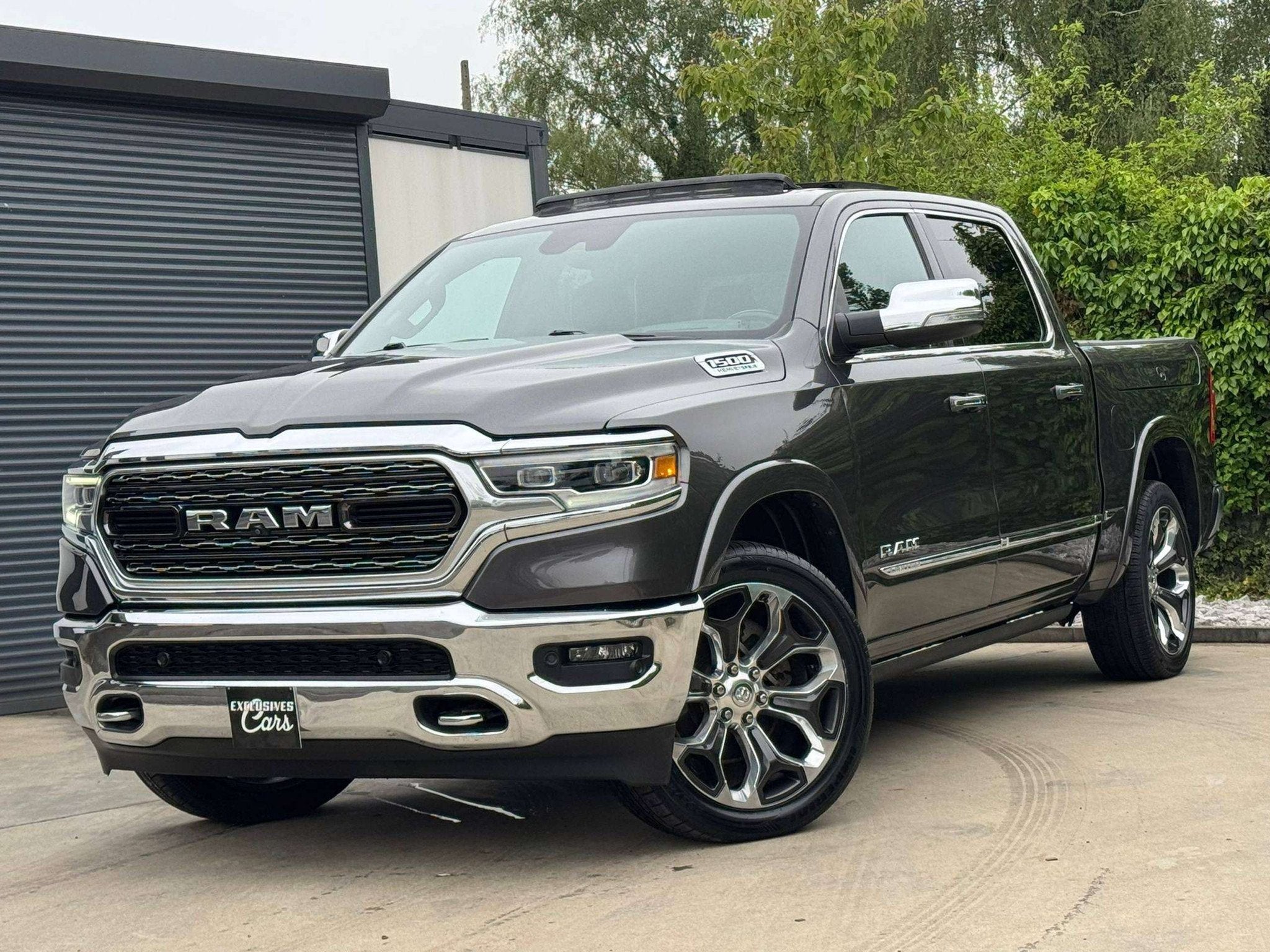 Dodge Ram 5.7 V8 LIMITED LPG PANO HEAD UP CAMERA GPS RAM BOX, Auto's, Automaat, Gebruikt, 295 kW, Leder
