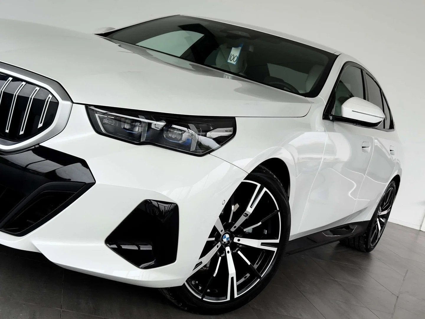 BMW 5 Serie 520 iA FULL PACKM-1ERPRO-H.U.D-H/KARDON-6.190KM-, Auto's, BMW, Automaat, 1800 kg, Gebruikt, 135 kW