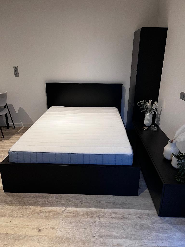 Complete slaapkamer, zwart bruin., Enlèvement, Comme neuf, Queen size