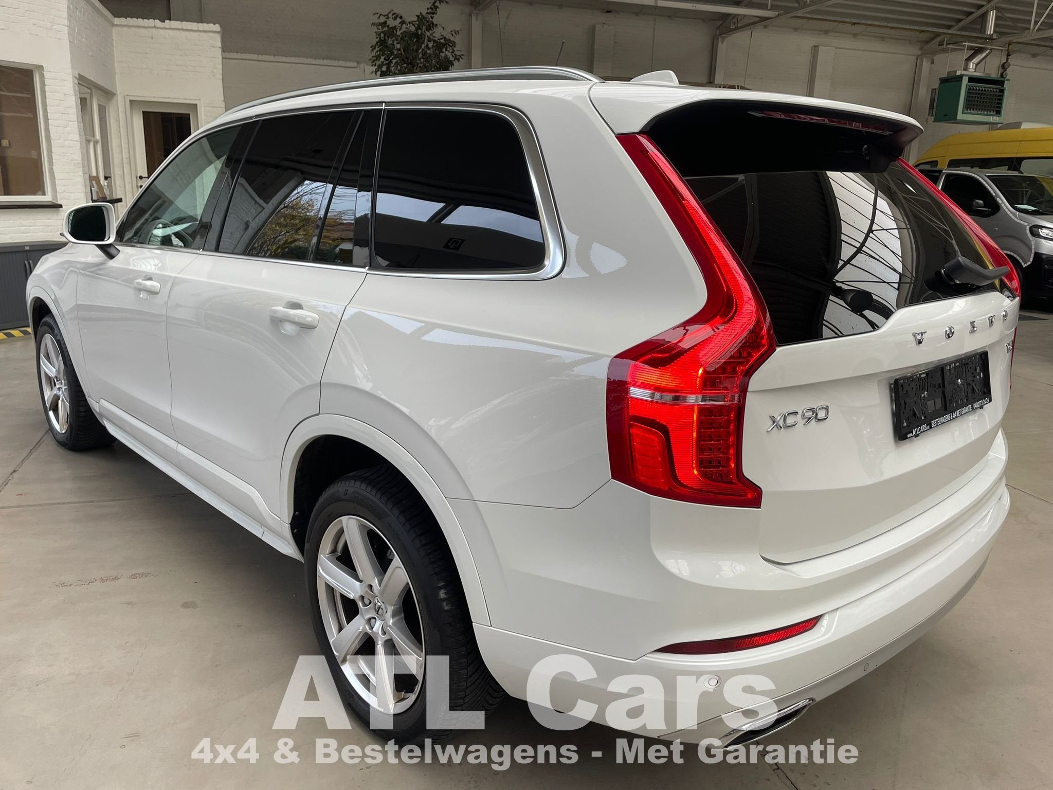 Volvo XC90 2.0 Benzine | 1ste eig. | Automaat | Ex-Overheid, Autos, Achat, Euro 6, 310 ch, Noir