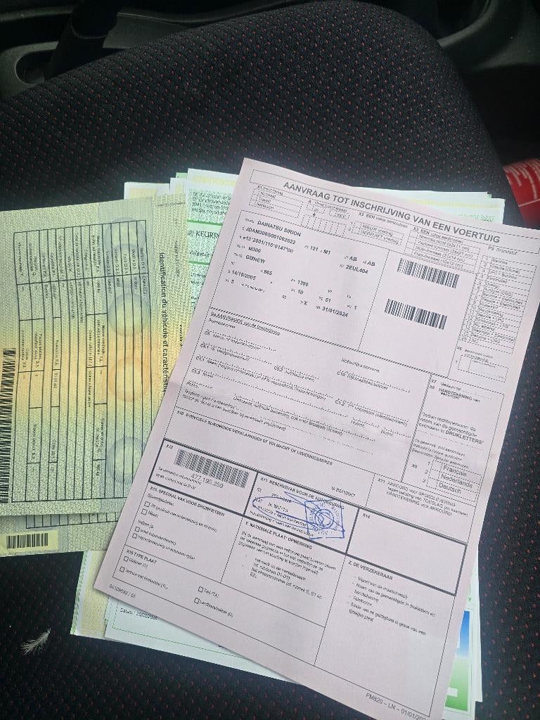 Daihatsu Sirion 2 Kvv + car pass prêt, Achat, Boîte manuelle, Sirion, Particulier
