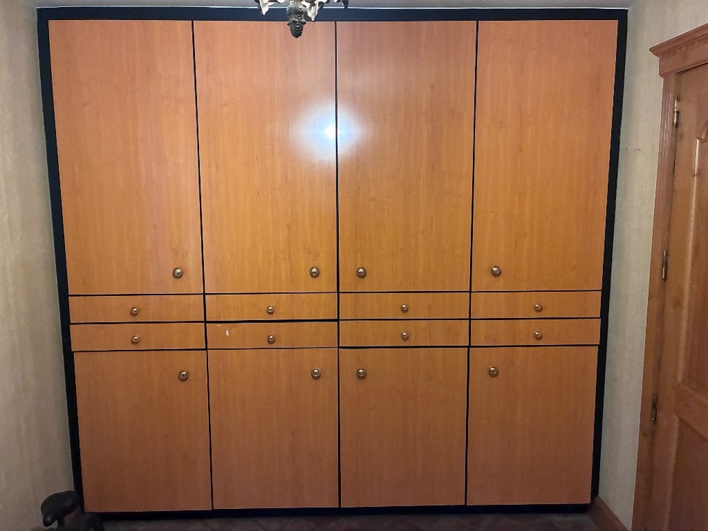 Kast GRATIS op te halen, Ophalen