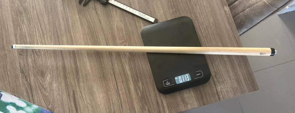 Esbee octo pro 10,5mm 69cm, Sport en Fitness, Biljarten en Poolen, Ophalen, Zo goed als nieuw