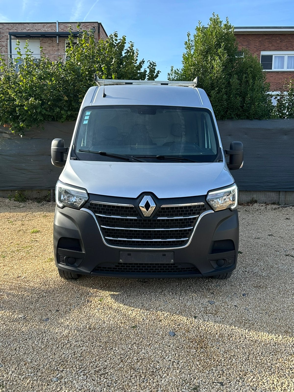 RENAULT MASTER L2H2 2.3 dCi 150 CH – EURO 6d 2021, Argent ou Gris, Achat, Euro 6, Noir