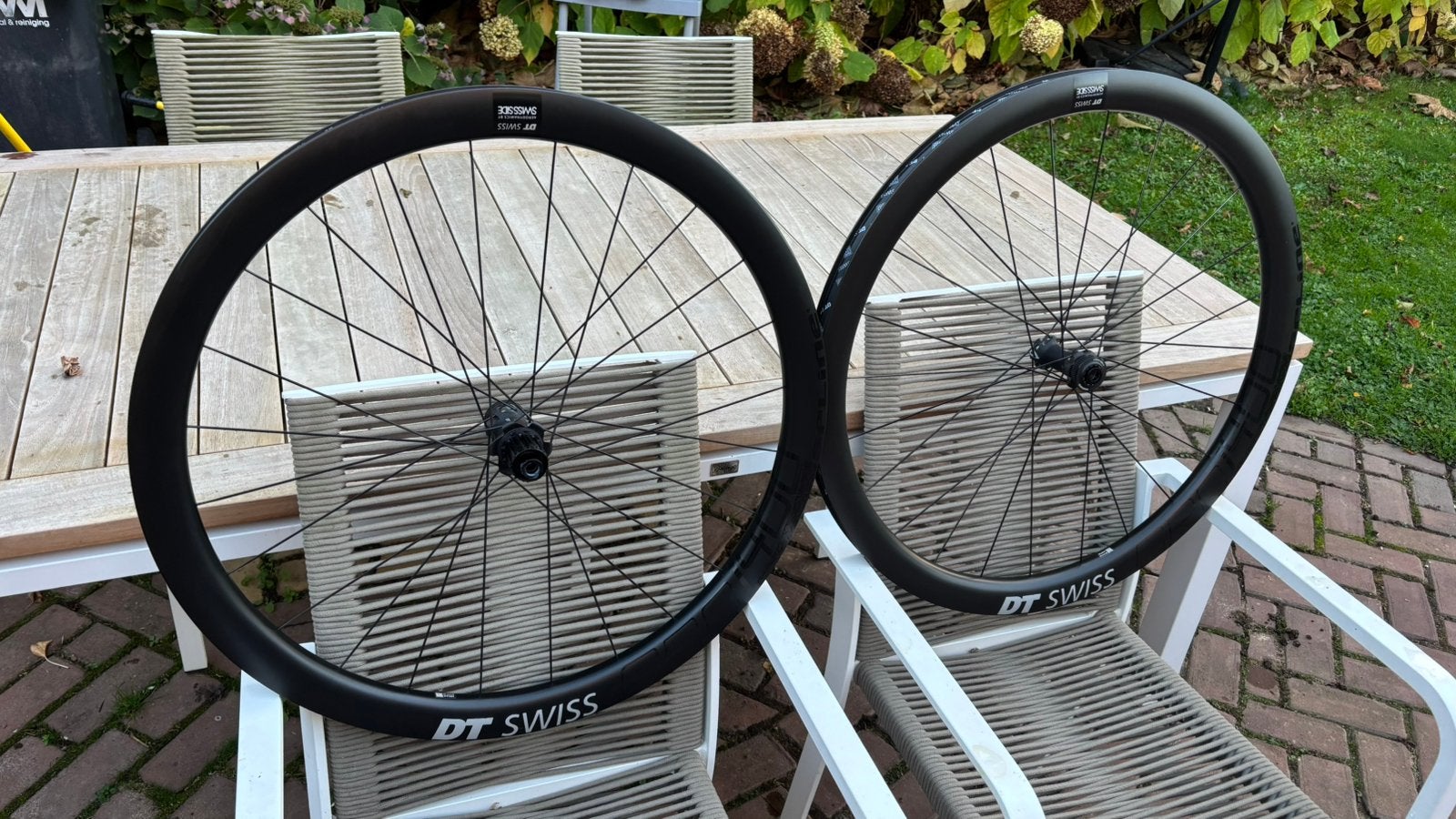DT Swiss GRC 1400 42mm 240s naven carbon gravel wielen, Fietsen en Brommers, Ophalen of Verzenden, Zo goed als nieuw