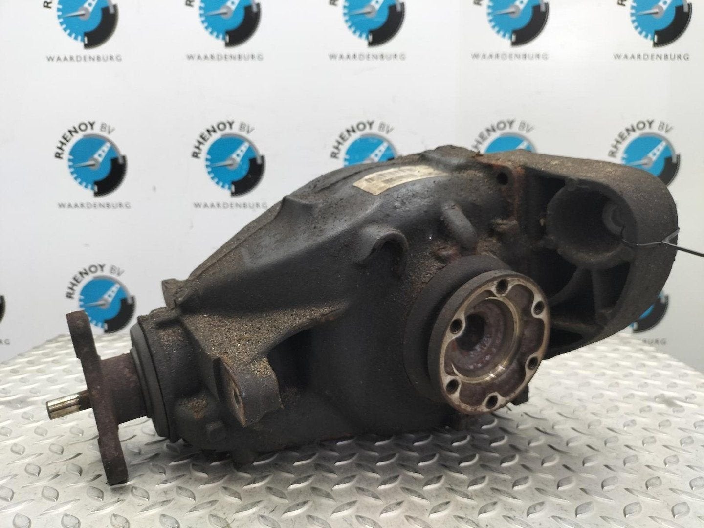 BMW 3 SERIES 330d Executive  DIFFERENTIEEL / CARDAN 2010, Ophalen of Verzenden, Gebruikt, Stiba lid