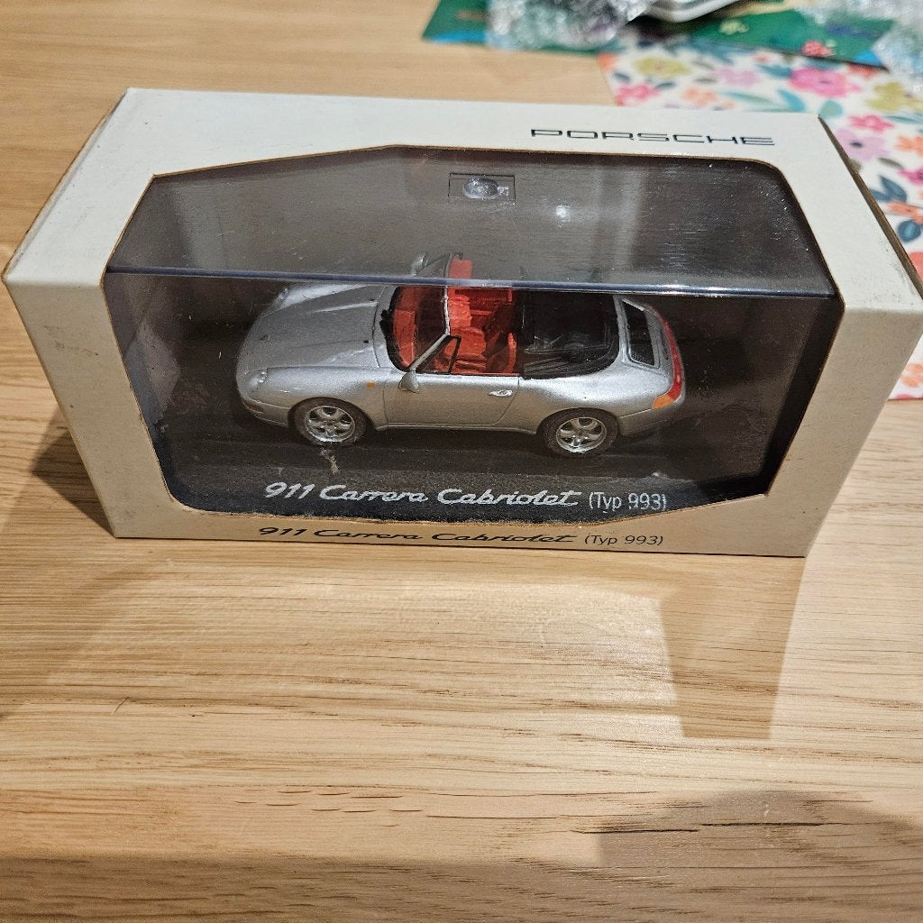 Minichamps Porsche 911 Carrera Cabriolet Type 993 1/43, Enlèvement ou Envoi, Neuf, Voiture, MiniChamps