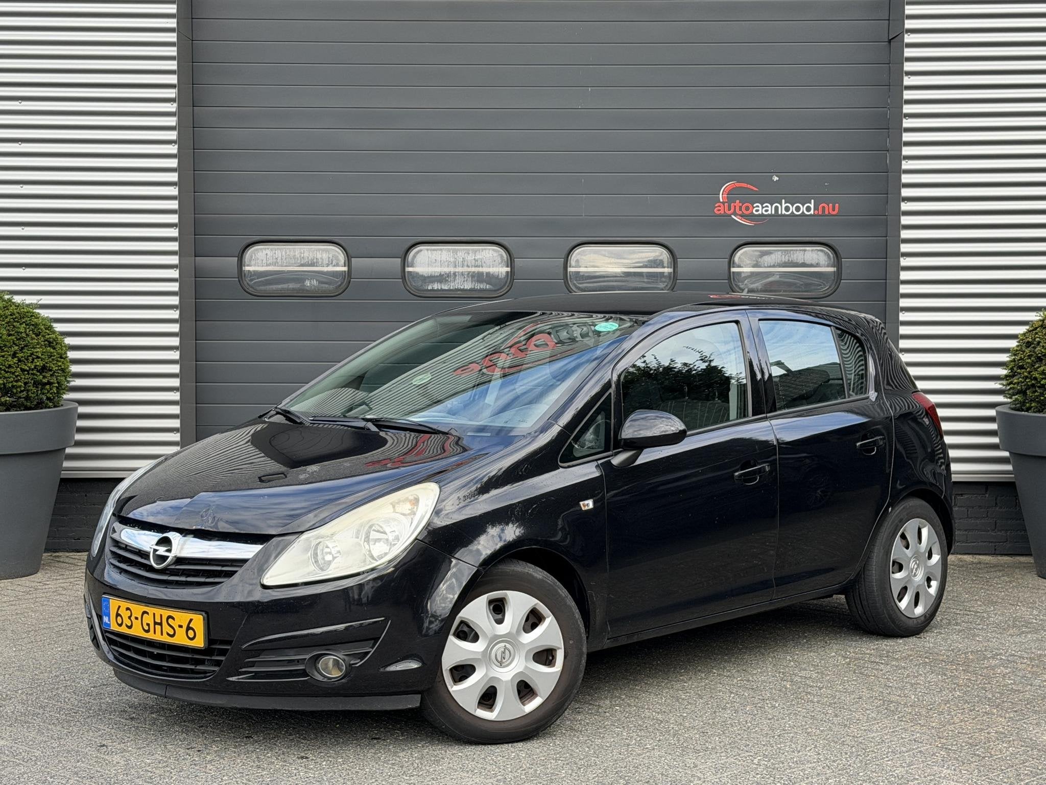 Opel Corsa 1.4-16V Enjoy APK T/M 10-27 | 5 Deurs | Elektrisc, Stellantis Opel, Info@opel.nl, Zwart, 1364 cc