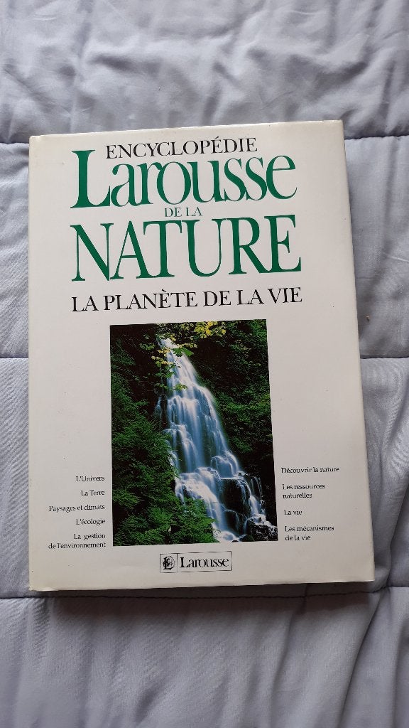 Larousse de la Nature, Livres, Nature, Enlèvement ou Envoi, Comme neuf, Nature en général