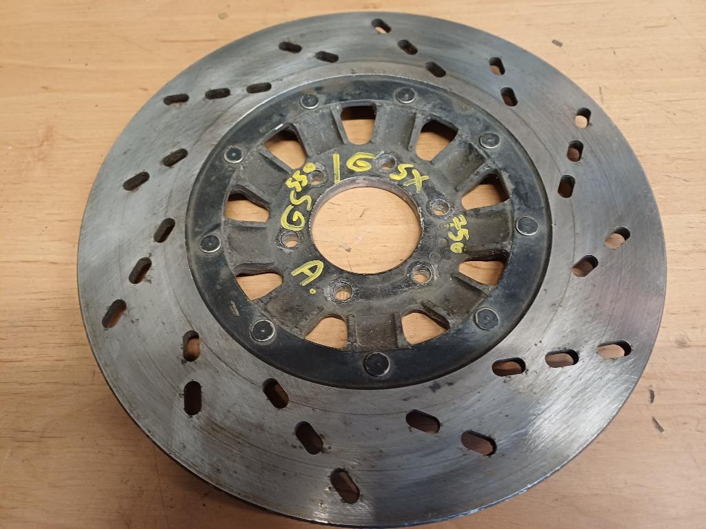 suzuki gs 550 en suzuki gsx 750 remschijf achteraan, Enlèvement, Utilisé