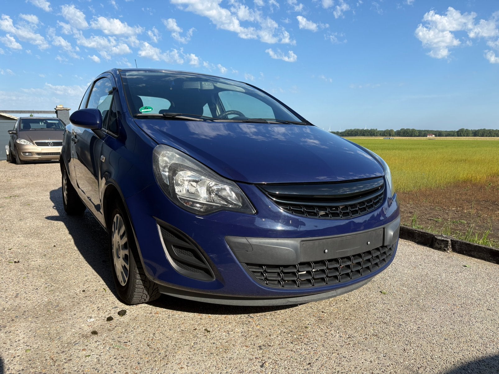 OPEL Corsa 1.2 benzine 2014, Bedrijf, Handgeschakeld, Corsa, 3 deurs