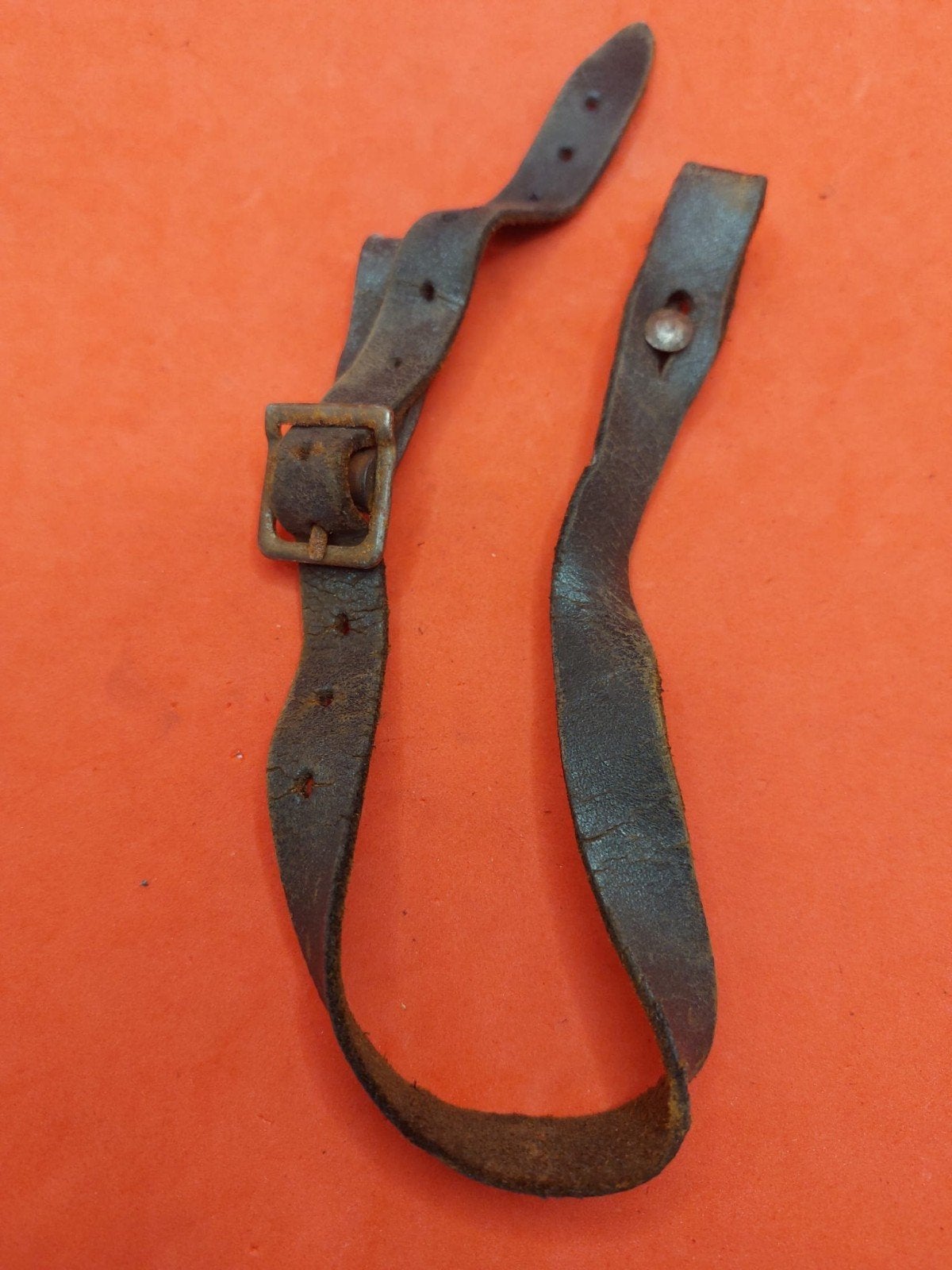 Duitse WO2 Helm Kinriem M35/M40/M42 Helmet Chinstrap, Verzamelen, Ophalen of Verzenden, Landmacht, Helm of Baret