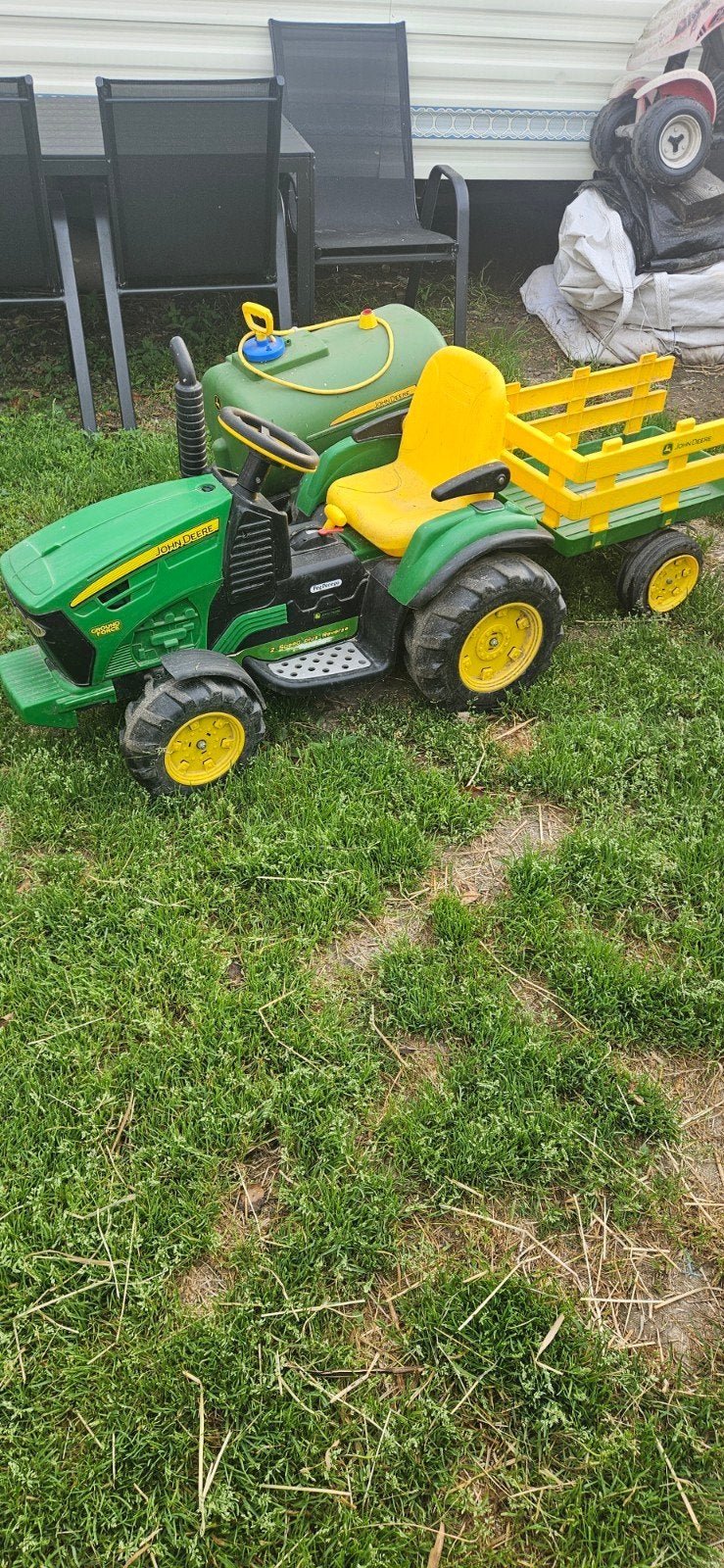 Peg perego elektrische tractor zie beschrijving, Enlèvement