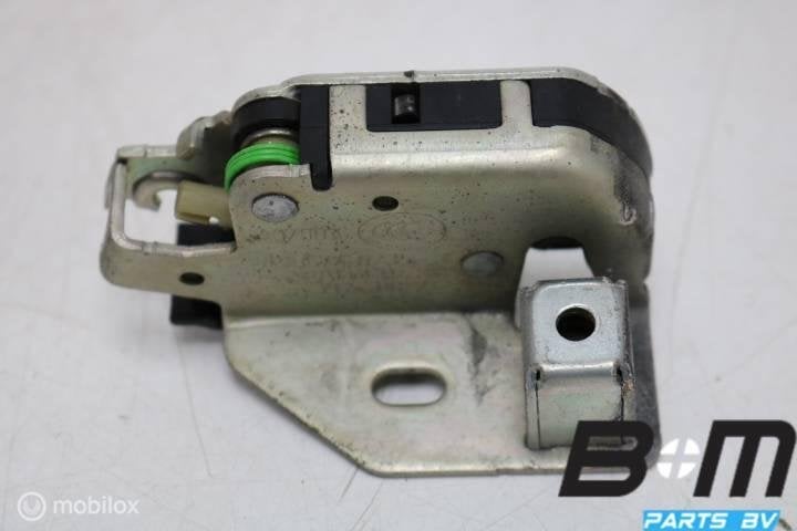 Slotmechaniek achterdeur rechts VW Crafter 2E A9067401235, Gebruikt
