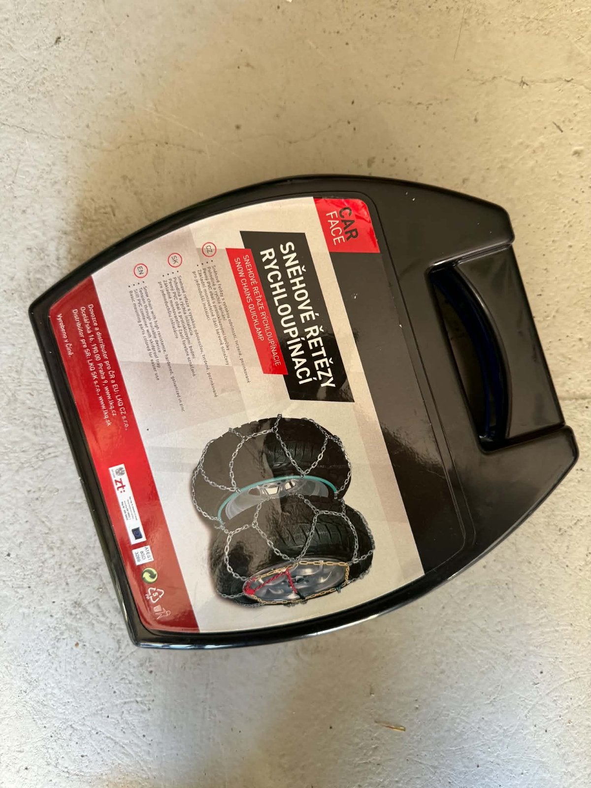 215/60R16 Winterbanden + sneeuwkettingen., Auto-onderdelen, Ophalen, 16 inch, Winterbanden, Band(en)