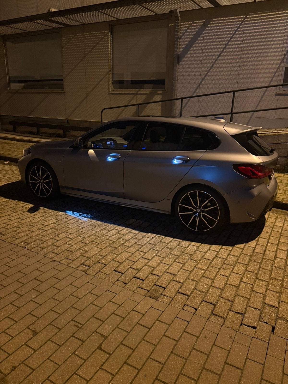 BMW 120i, Autos, Cuir, Argent ou Gris, Achat, Euro 6