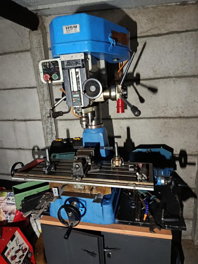 Freesbank metaal hbm kruistafel 1000mm, Enlèvement