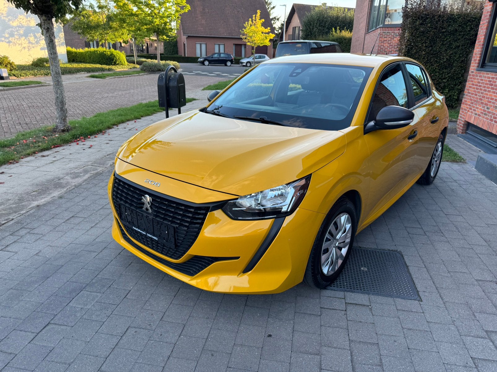 Peugeot 208 1.2 essence, Autos, Peugeot, Essai à domicile, Achat, Euro 6, Entreprise