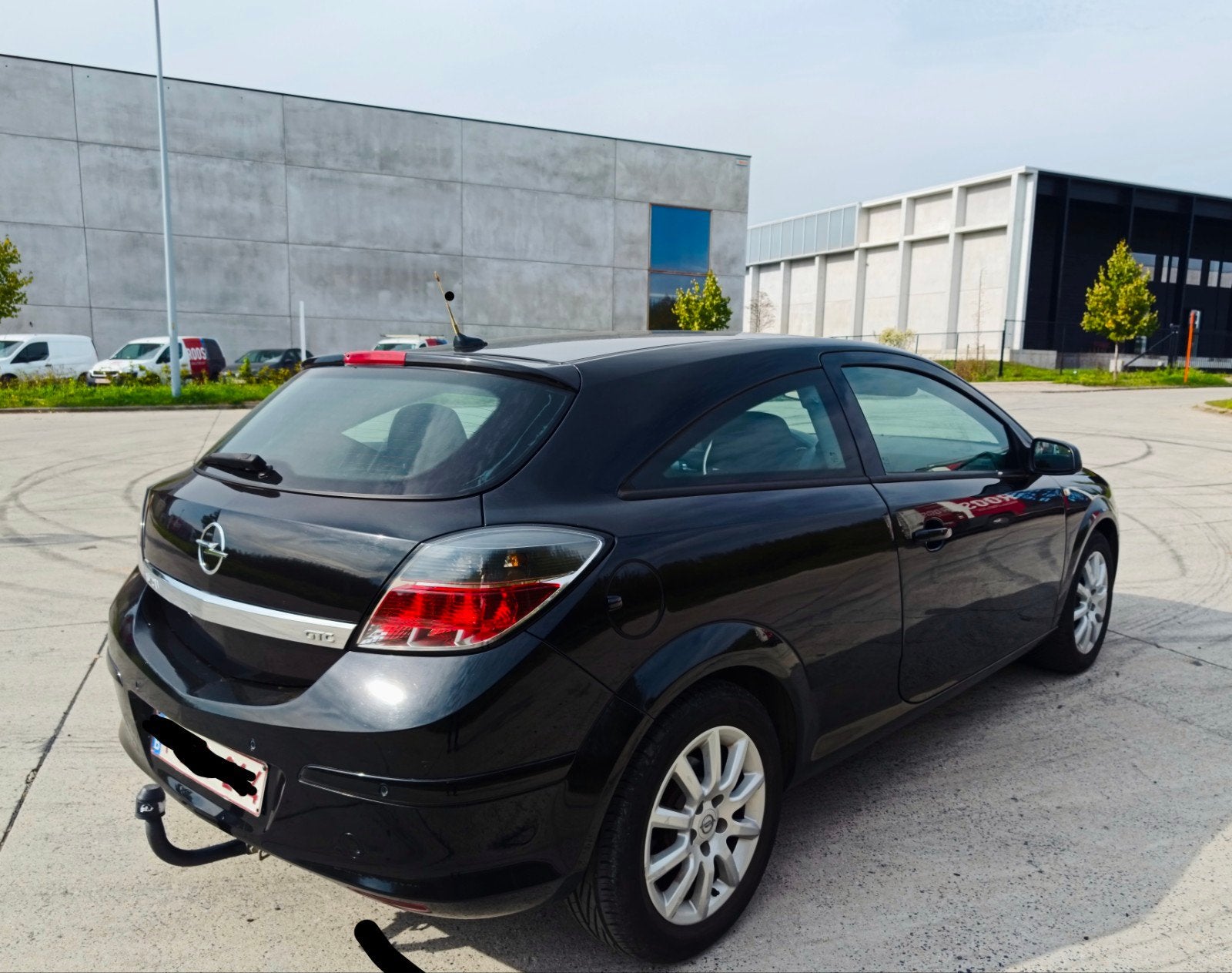 Opel Astra automatique 140000km prête à immatriculée, Autos, Achat, Carnet d'entretien, Noir, Automatique