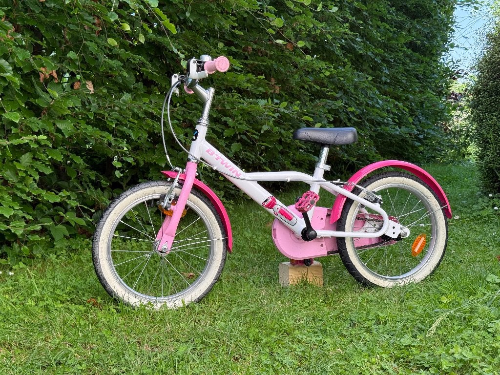 Vélo enfant B’TWIN 16 pouces – Docto Girl 500, Vélos & Vélomoteurs, Vélos | Vélos pour enfant, Frein sur jante, 16 à 20 pouces