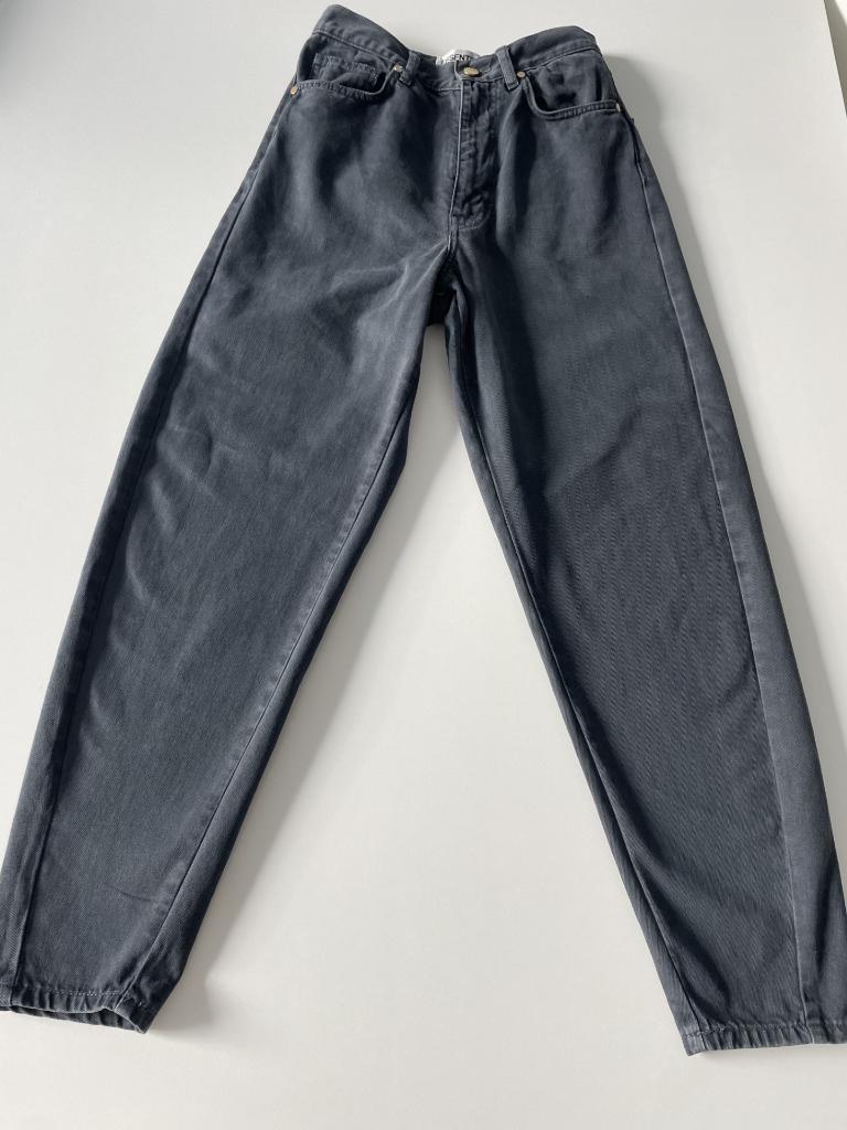 Zwarte/grijze jeans van Essentiel maat 24, Zwart, Essentiel, Ophalen of Verzenden, Zo goed als nieuw