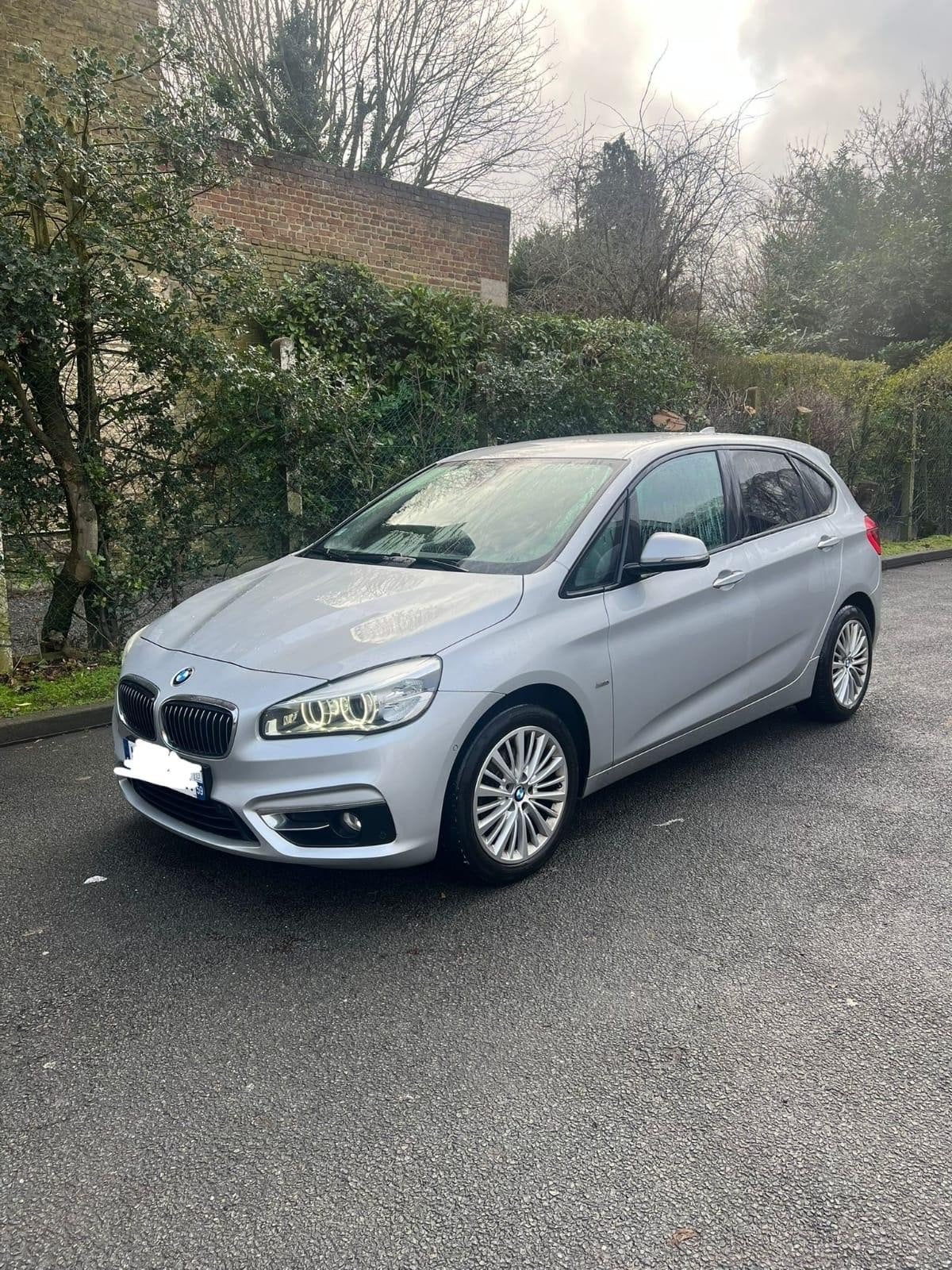 BMW 218D XDRIVE LUXURY, Auto's, Automaat, Zwart, Bluetooth, Particulier