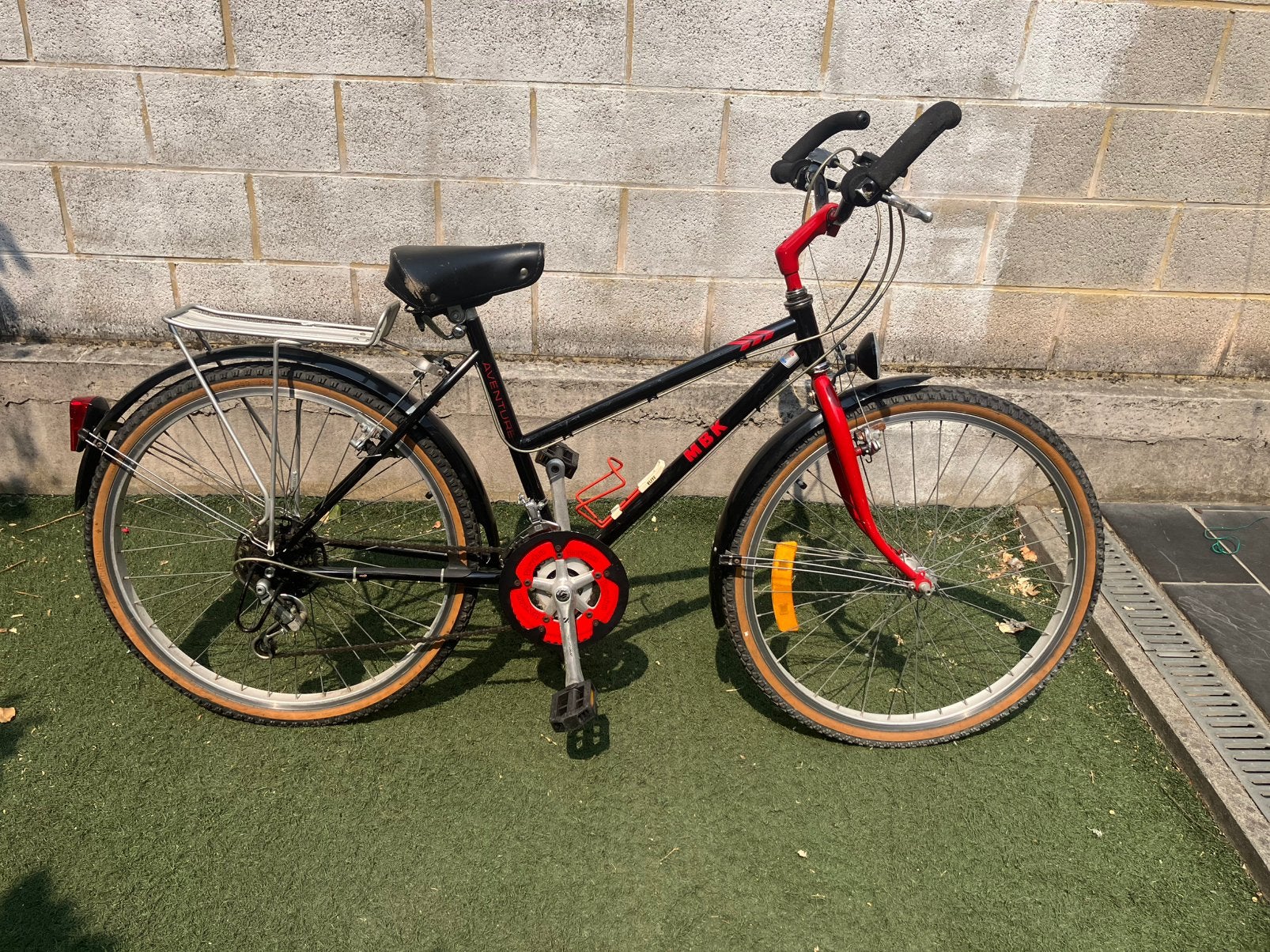 Vélo fille 26 pouces, Fietsen en Brommers, Fietsen | Dames | Sportfietsen en Toerfietsen, Ophalen, Zo goed als nieuw, 26 inch