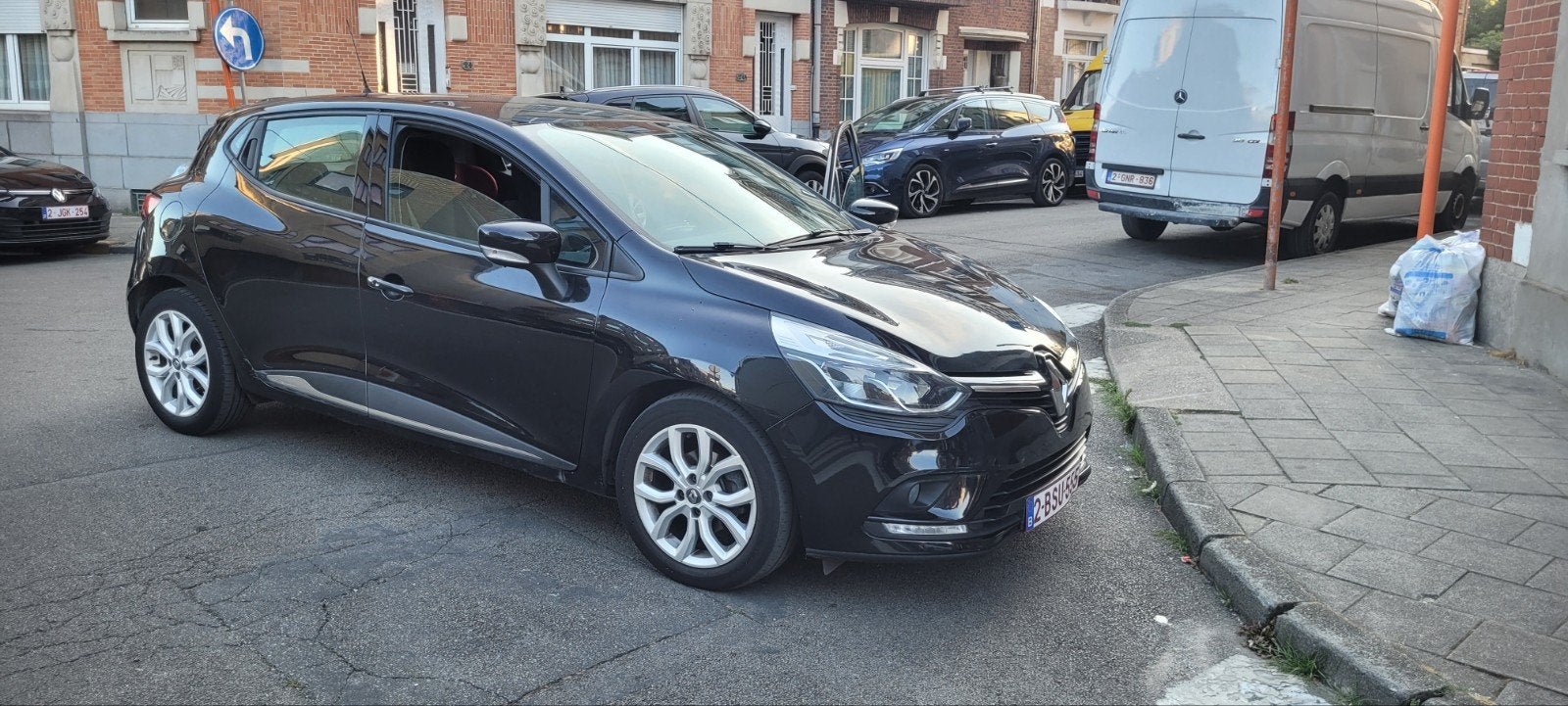 Renault Clio Automatic,Navi,Garantie 1An.., Autos, Achat, Entreprise, Carnet d'entretien, Noir
