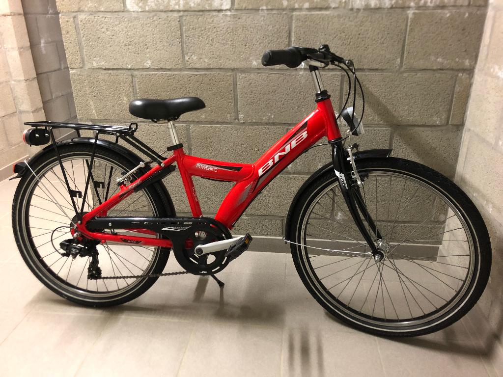 Jongensfiets bnb bike 24 inch, Fietsen en Brommers, Ophalen, 24 inch, Velgrem, Versnellingen