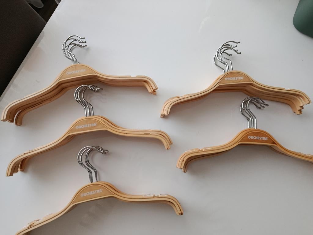 Houten kledinghangers baby / kind, Ophalen, Gebruikt, Overige typen